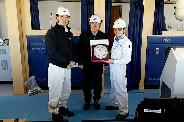 174K KC-1 type LNG carrier (SSHI2153) Delivery Ceremony_1.jpg