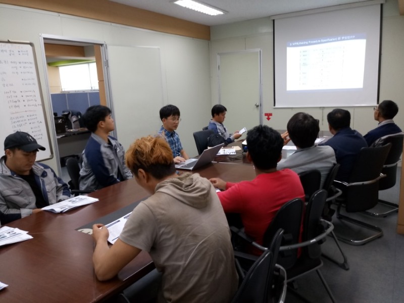 3. [군산지부] 연수중공업 용접 세미나 개최.JPG