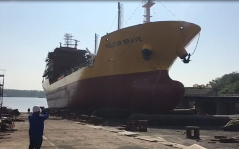 [난징지부] 5K Molten Sulphur Tanker (NJIS5002) 진수식.JPG