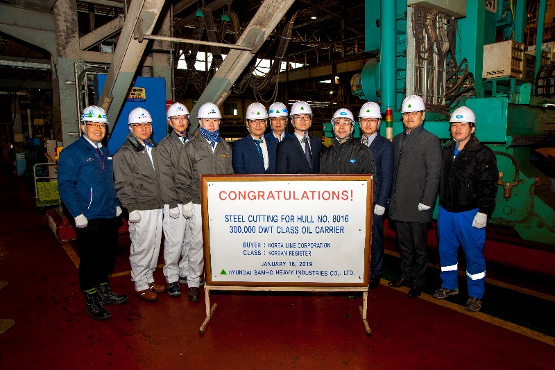 [목포지부] 300,000 DWT VLCC (HSHI8016) 강재 절단식.jpg