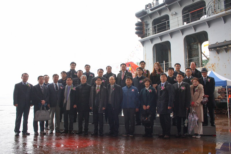 [부산지부] 3.5K OIL CHEMICAL TANKER (DSSE623) 명명식-2.JPG