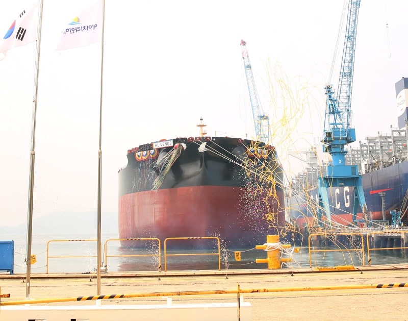 [목포지부] 325k VLOC (Hull No. 8004) 명명식 (3).JPG
