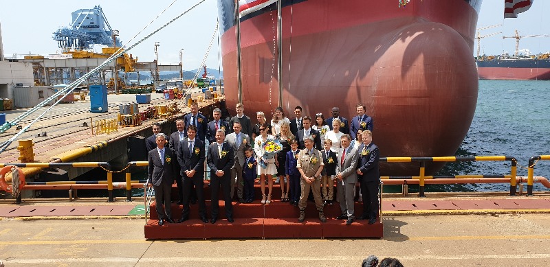 [창원지부] 49.7K OIL／CHEMICAL TANKER (STXS1683) 명명식 (1).jpg