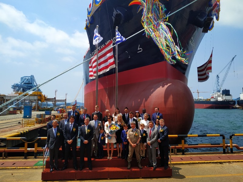 [창원지부] 49.7K OIL／CHEMICAL TANKER (STXS1683) 명명식 (3).jpg