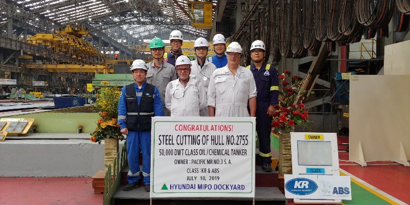[울산지부] 50K Oil／Chemical Tanker (HMDC2755) 강재 절단식.jpg