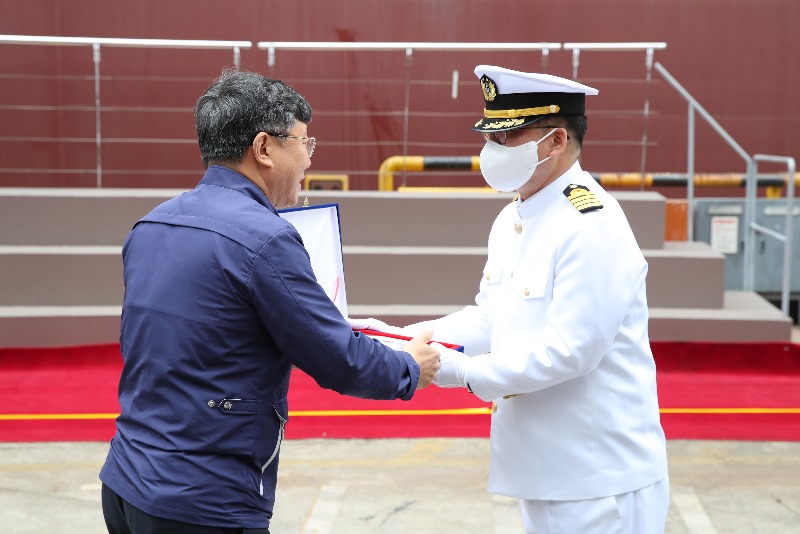 [거제지부] 24,000TEU Container Ship (SSHI2288) 안전운항 결의대회 (2).jpg