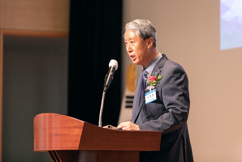 60주년 기념식_회장님 축사_009.jpg