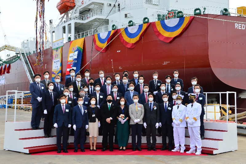 [울산지부] 50K Oil Chemical Tank (HMDC2820) 명명식 (1).jpg