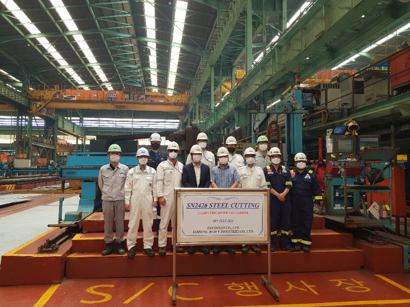 [거제지부] 174K X-DF LNG CARRIER (SSHI2426) 강재 절단식.jpg