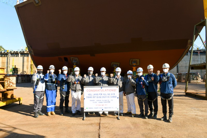 [목포지부] 318,000 DWT VLCC (HSHI8109) 용골거치식.jpg